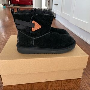 Girls K Mini Bailey Flex 
Size 3 (Big Kid, not toddler) 
Black